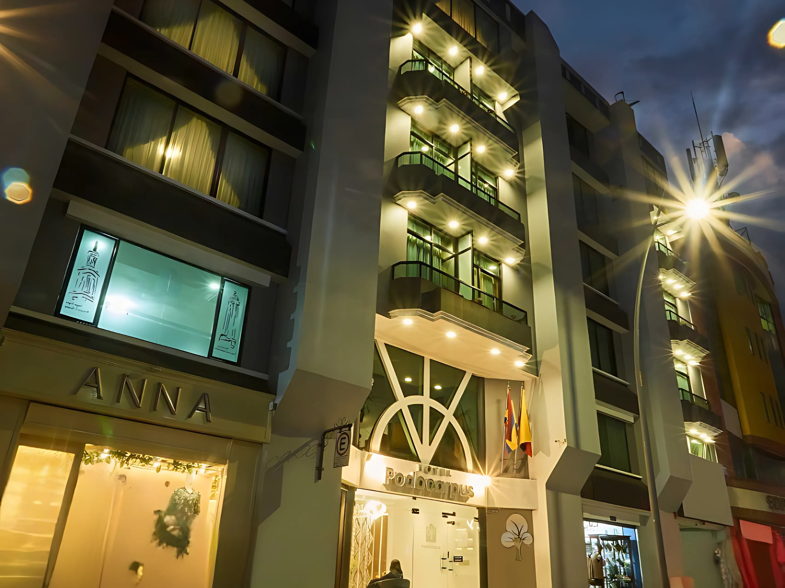 Hotel Podocarpus: Tu Experiencia Inolvidable en el Corazón de Loja